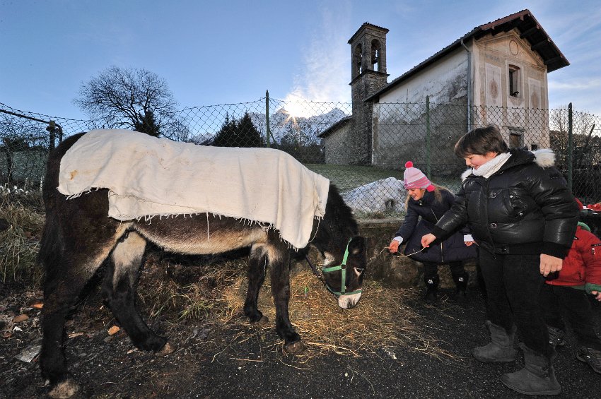 076 La Befana in Grimoldo a Oltre il Colle.JPG